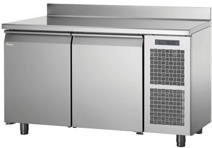 Стол холодильный с бортом APACH Chef Line LTRMGN11TUX